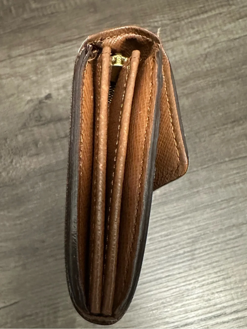 Louis Vuitton Sarah long wallet